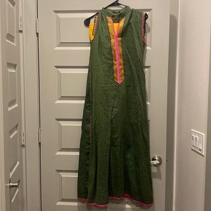 Pakistani/Indian dress 3 piece